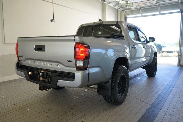 Used 2021 Toyota Tacoma SR AWD/4WD image 14