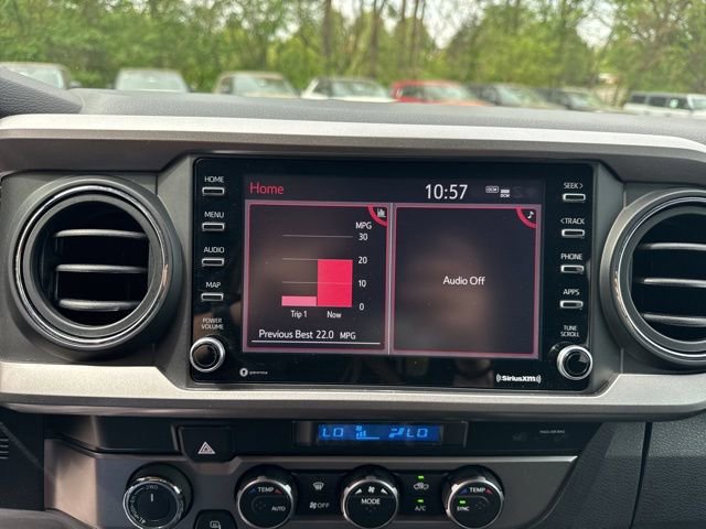 Used 2021 Toyota Tacoma SR5 w/ Technology Package AWD/4WD image 16