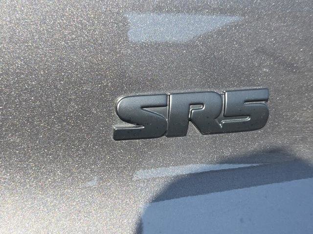 Used 2021 Toyota 4Runner SR5 Premium w/ Moonroof Package RWD image 13