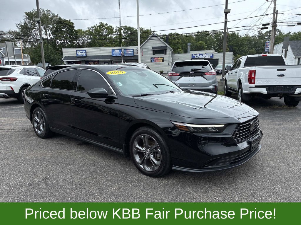 Used 2023 Honda Accord EX image 3