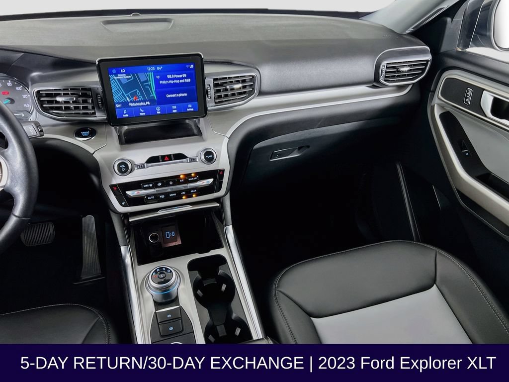 Certified 2023 Ford Explorer XLT w/ Equipment Group 202A AWD/4WD image 28