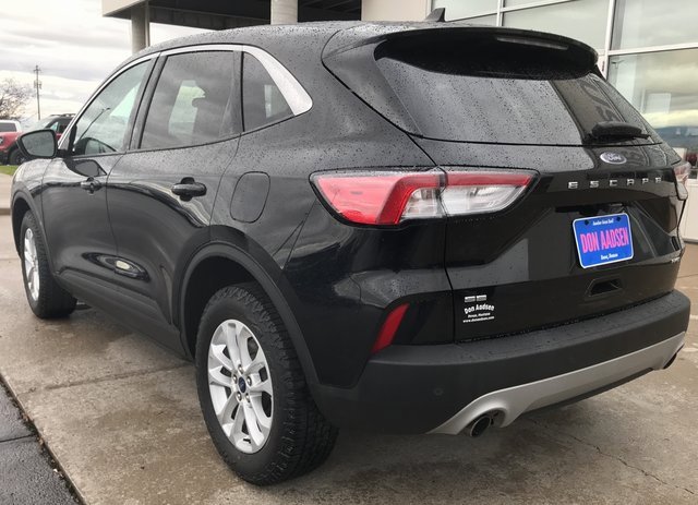 Certified 2021 Ford Escape SE image 17