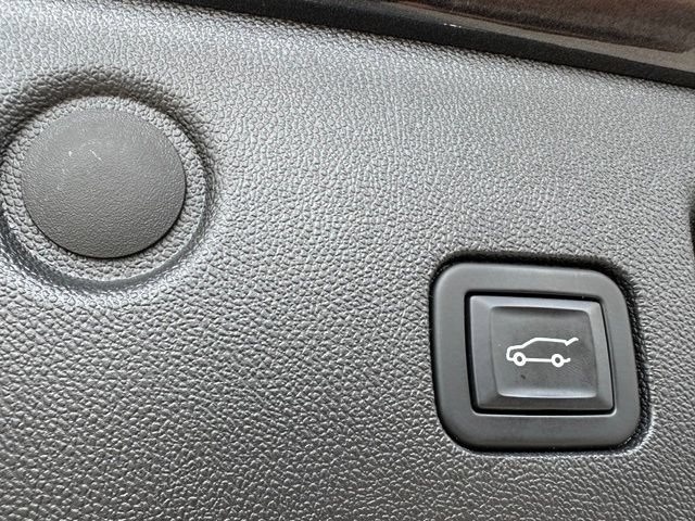 Used 2022 Chevrolet Equinox LT FWD image 9