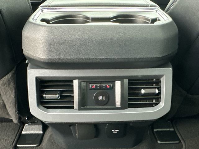 Certified 2024 Ford F250 Lariat w/ Lariat Ultimate Package image 21