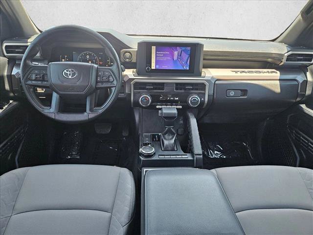Used 2025 Toyota Tacoma SR5 AWD/4WD image 16
