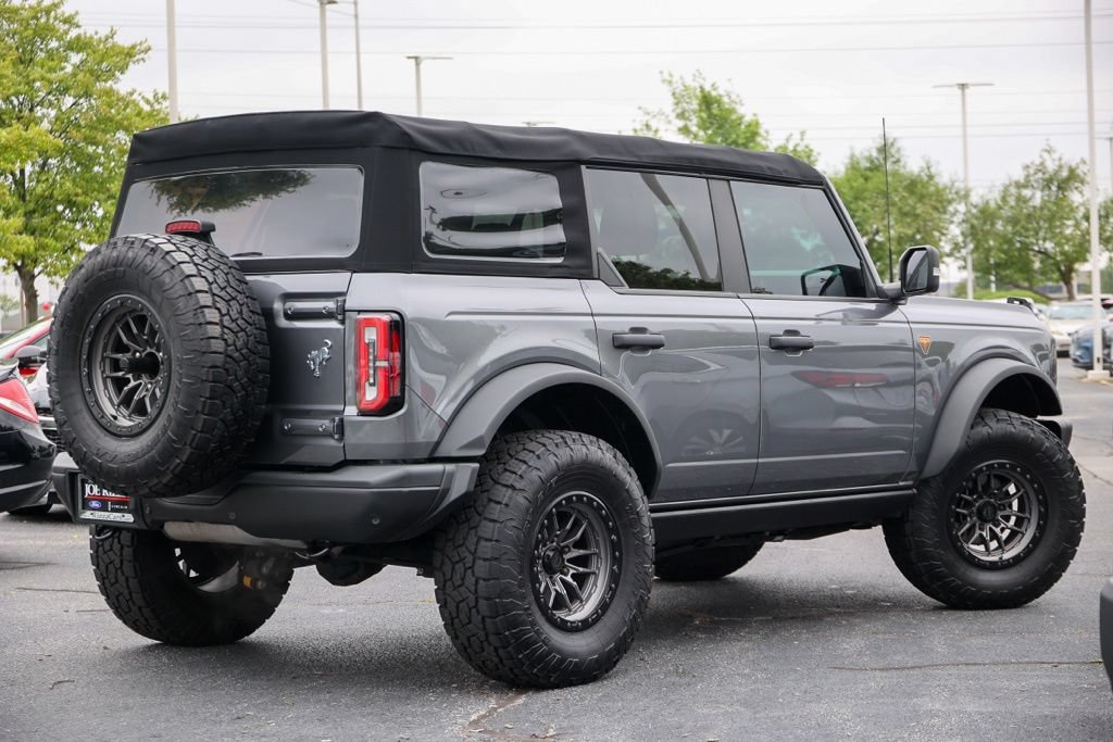 Certified 2022 Ford Bronco Badlands w/ Sasquatch Package AWD/4WD image 22