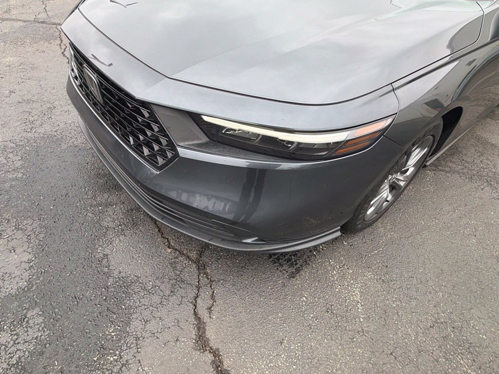 Used 2024 Honda Accord EX image 16