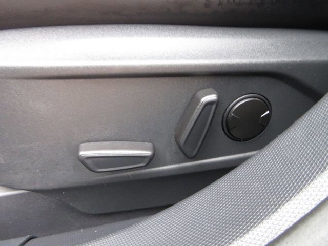 Certified 2022 Ford Mustang Mach-E Select w/ Comfort/Technology Package image 14