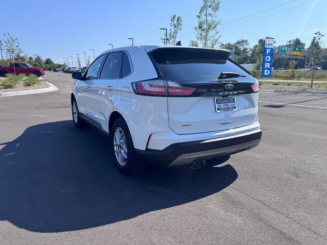 Certified 2024 Ford Edge SEL image 5