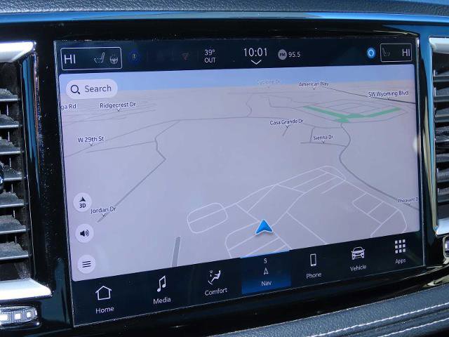 Used 2024 Chrysler Pacifica Select image 28