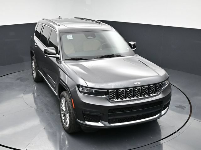 Used 2025 Jeep Grand Cherokee L Summit AWD/4WD image 21