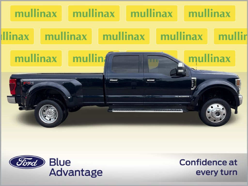 Certified 2022 Ford F450 Lariat w/ Lariat Ultimate Package AWD/4WD image 2