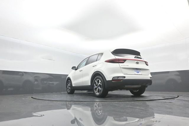 Used 2020 Kia Sportage LX image 29