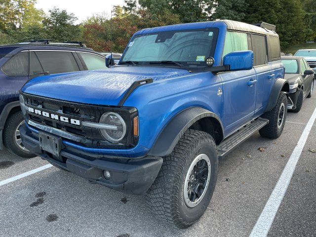 Certified 2023 Ford Bronco Outer Banks w/ Sasquatch Package AWD/4WD image 2