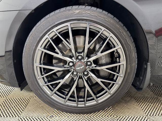 Used 2018 Genesis G80 3.3T Sport RWD image 9