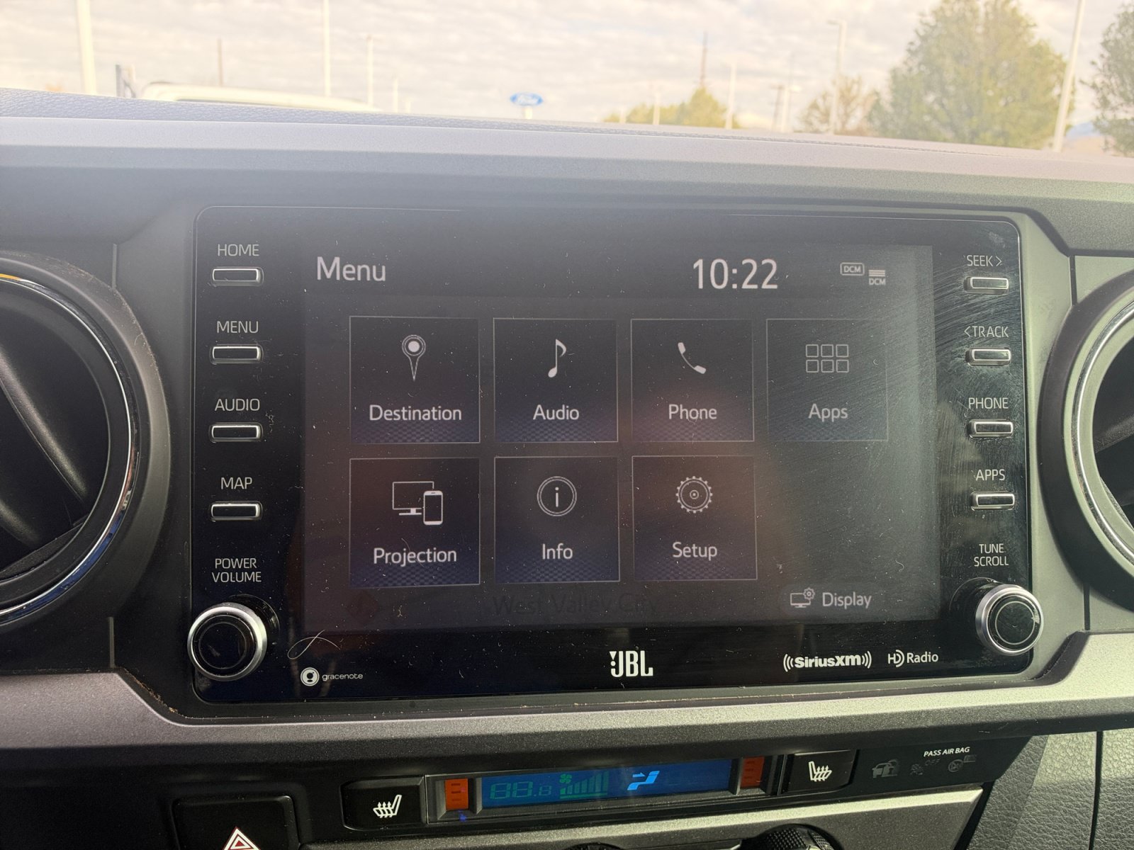Used 2021 Toyota Tacoma TRD Sport w/ TRD Premium Sport Package AWD/4WD image 21