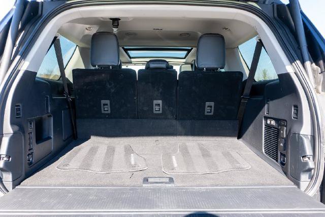 Certified 2025 Ford Expedition Max Platinum AWD/4WD image 8