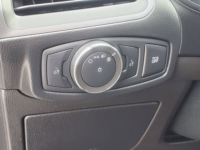 Certified 2020 Ford Edge SE w/ Cargo Accessory Package image 9