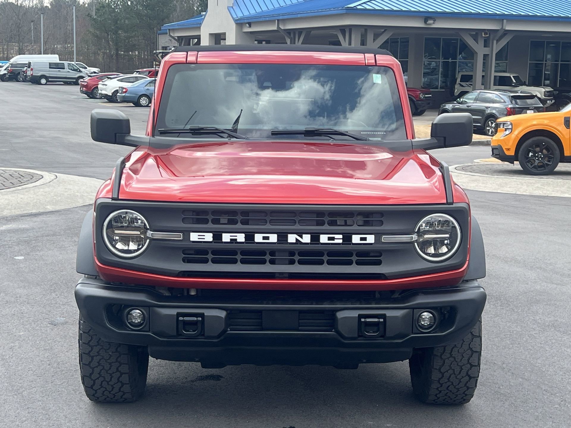 Certified 2023 Ford Bronco Black Diamond image 8