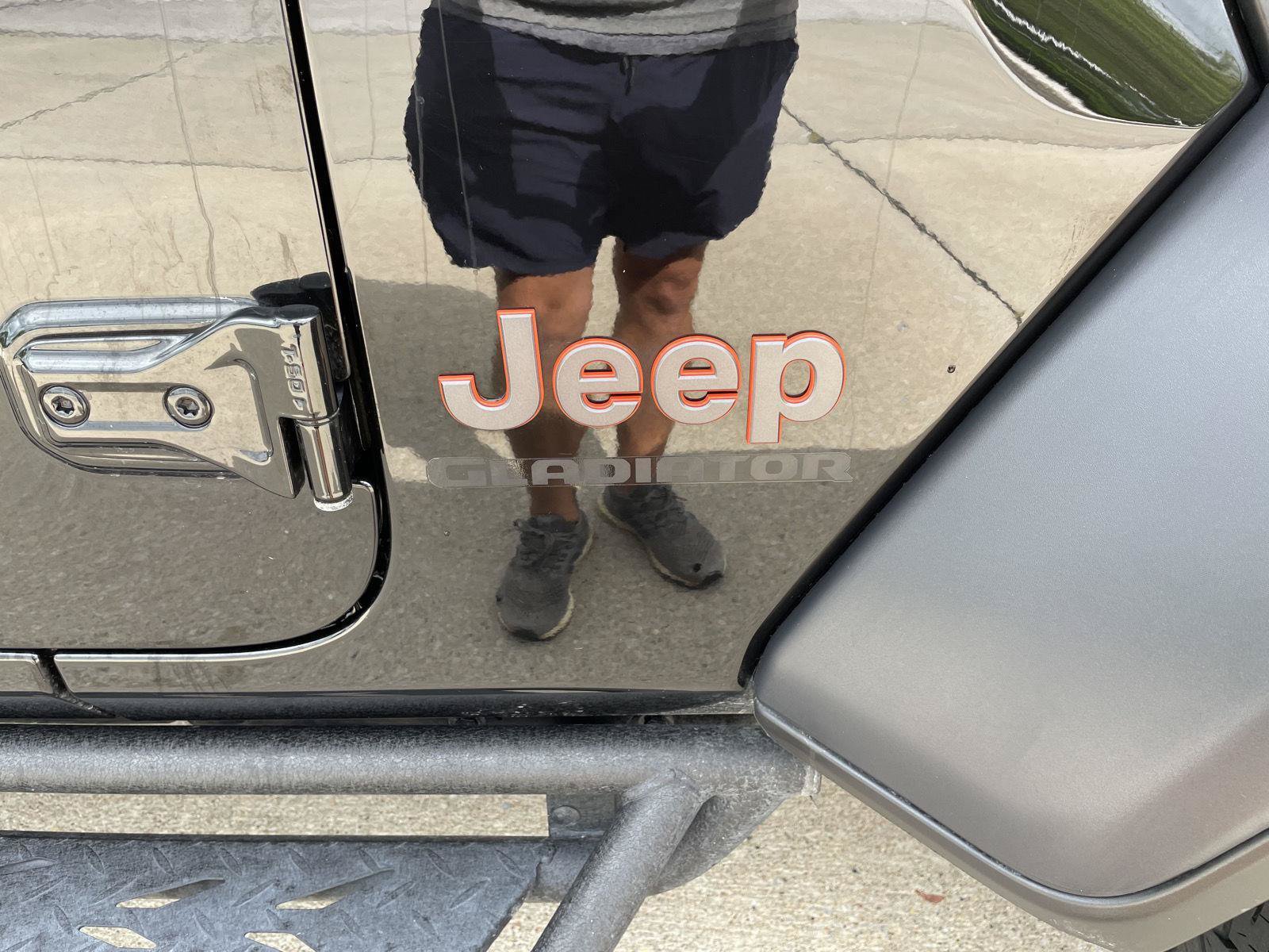 Used 2021 Jeep Gladiator Mojave w/ Trailer Tow Package AWD/4WD image 33