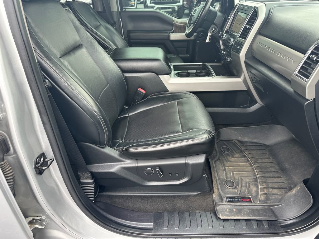Certified 2018 Ford F250 Lariat w/ Lariat Value Package AWD/4WD image 13