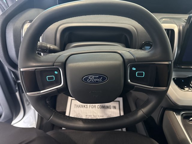 Certified 2025 Ford Expedition Active AWD/4WD image 9