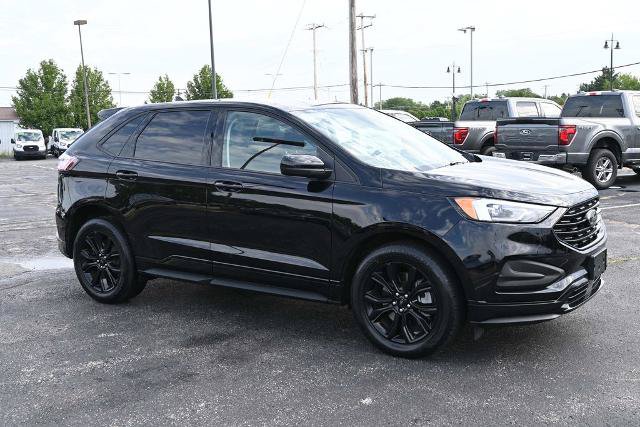 Certified 2023 Ford Edge SE w/ Black Appearance Package AWD/4WD image 7