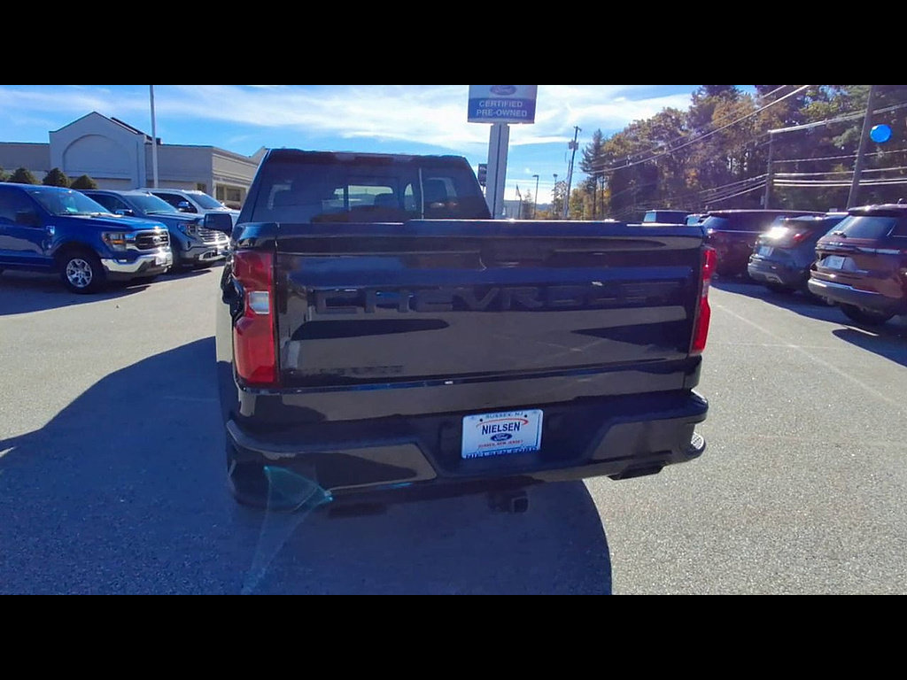 Used 2024 Chevrolet Silverado 1500 RST AWD/4WD image 7