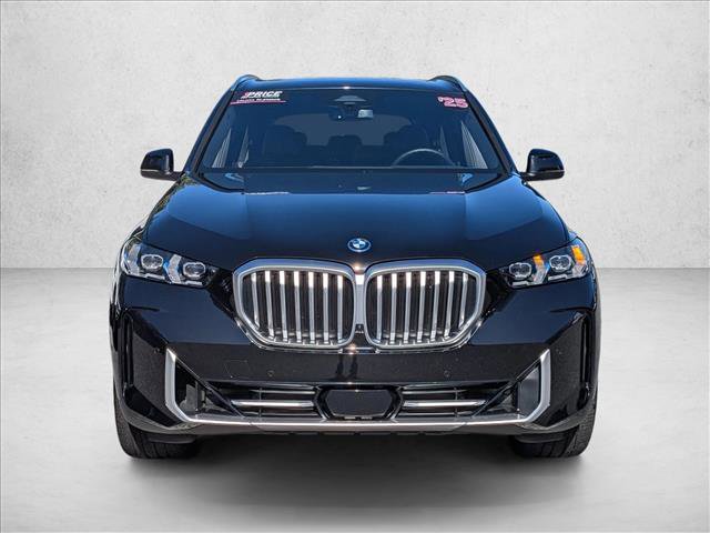 Used 2025 BMW X5 xDrive50e w/ Parking Assistance Package video 2