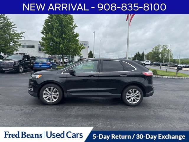 Certified 2022 Ford Edge Titanium w/ Equipment Group 301A AWD/4WD image 4
