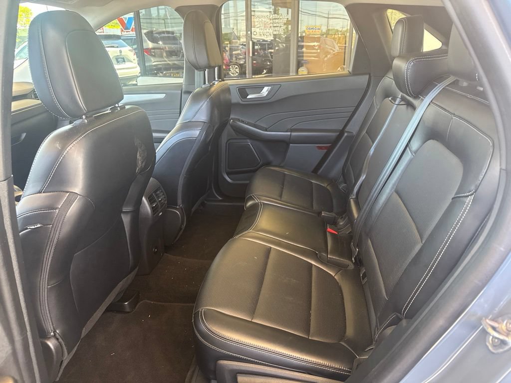 Certified 2023 Ford Escape Platinum AWD/4WD image 14