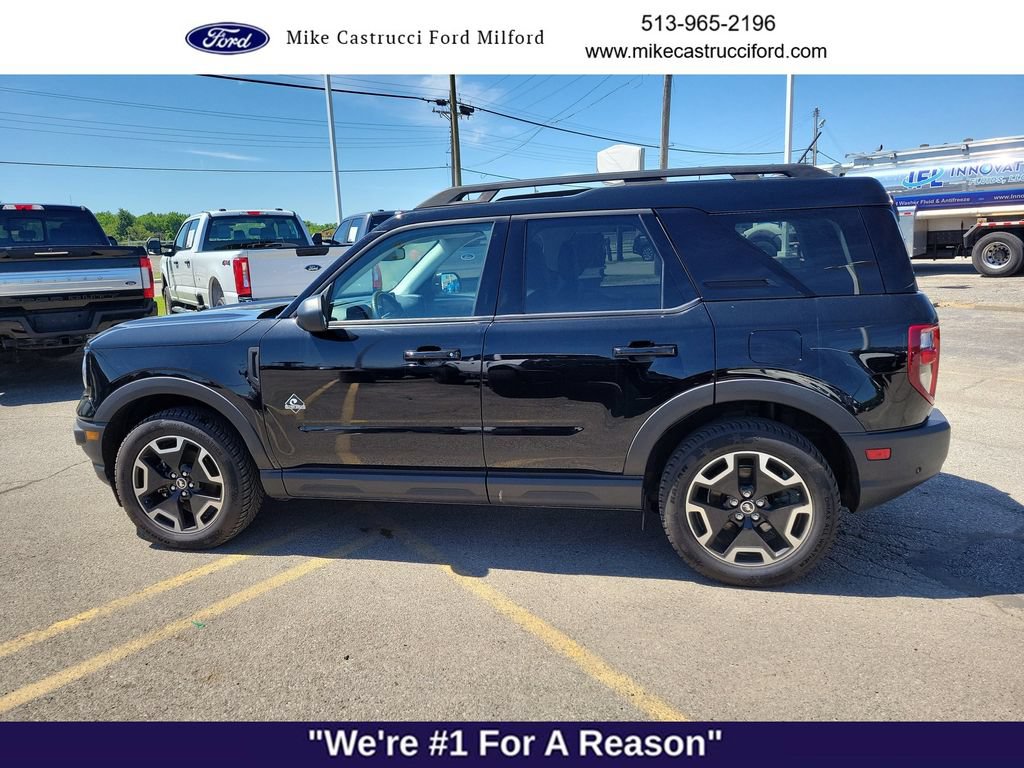 Certified 2023 Ford Bronco Sport Outer Banks w/ Tech Package AWD/4WD image 2