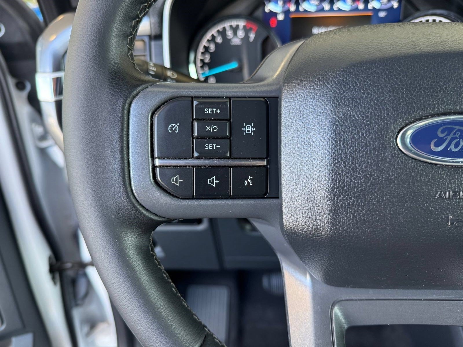 Certified 2023 Ford F150 XLT w/ Equipment Group 302A High AWD/4WD image 18