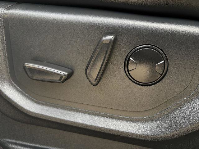 Certified 2023 Ford Expedition XLT image 26