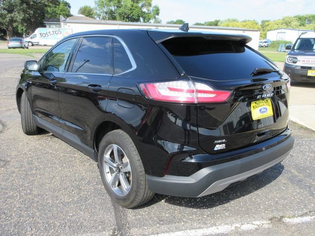 Certified 2024 Ford Edge SEL w/ Convenience Package AWD/4WD image 9