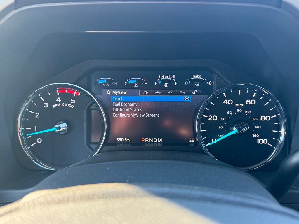 Certified 2022 Ford F350 Platinum w/ Tremor Off-Road Package AWD/4WD image 25