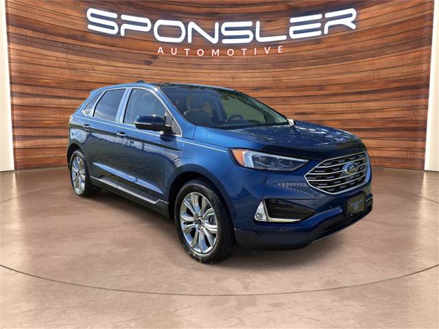 Certified 2020 Ford Edge Titanium w/ Equipment Group 301A AWD/4WD image 9