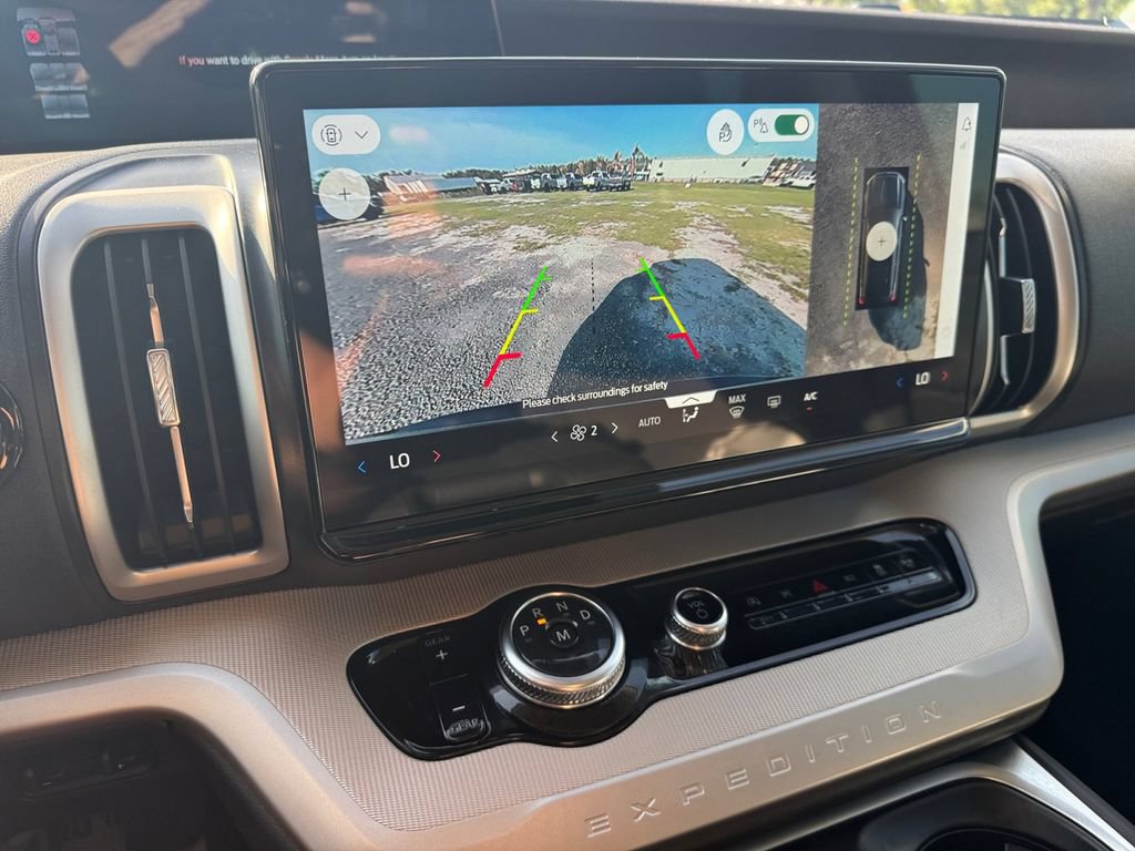 Certified 2025 Ford Expedition Active RWD image 38