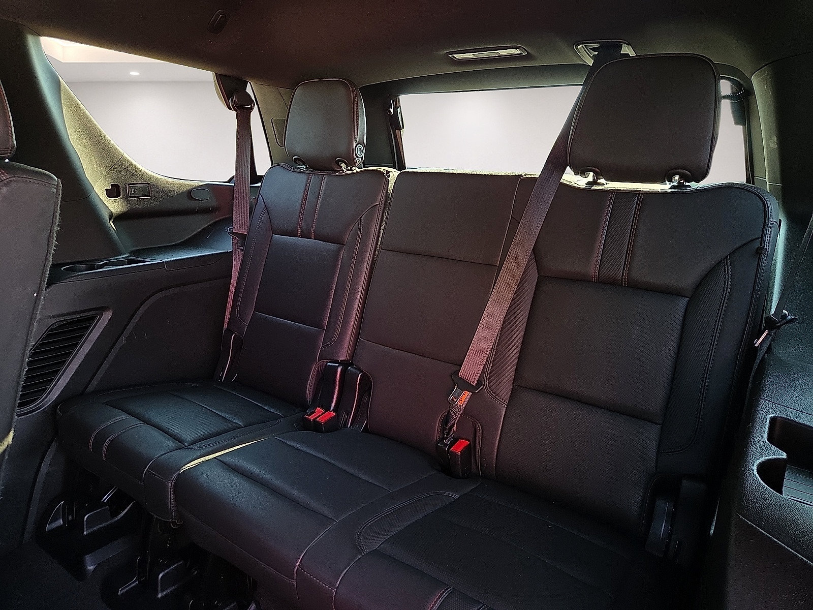 Used 2023 Chevrolet Tahoe RST AWD/4WD image 10