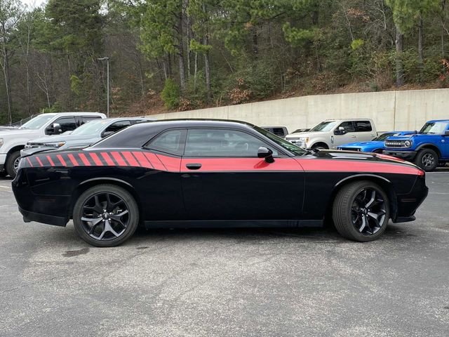Used 2020 Dodge Challenger SXT w/ Blacktop Package image 6