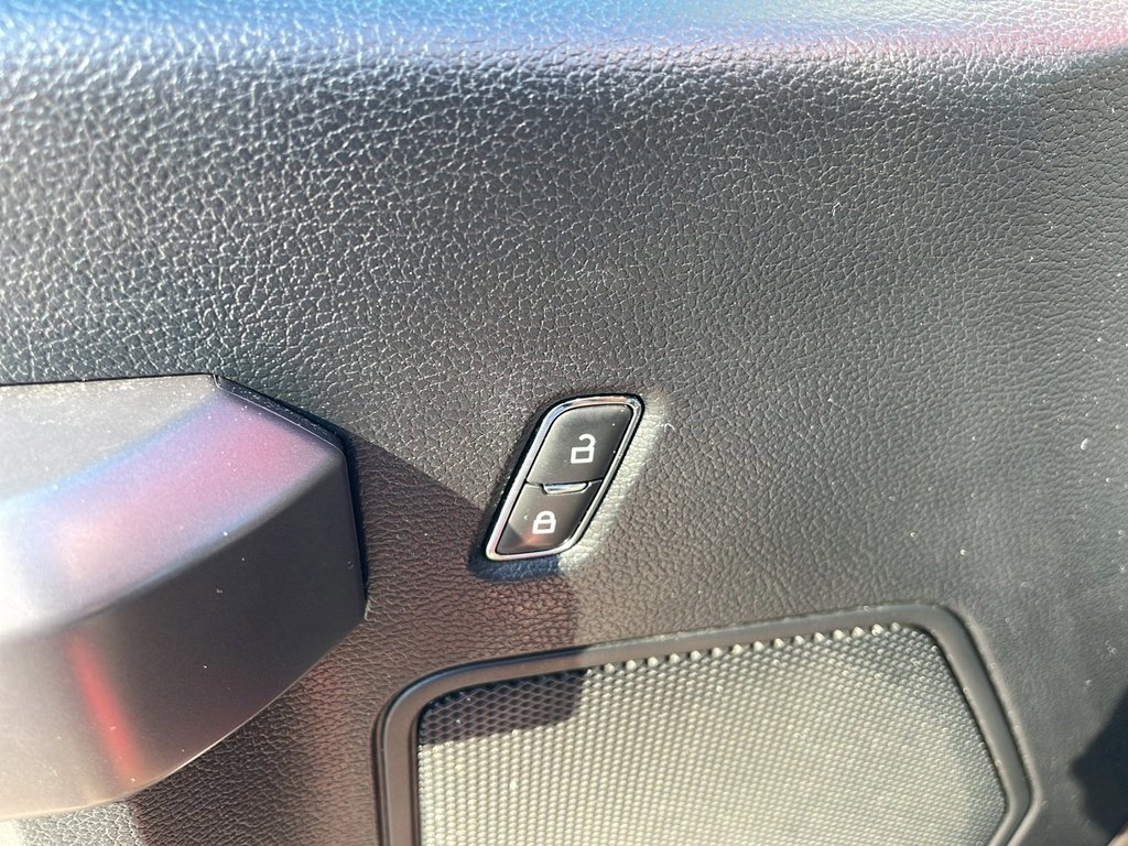 Certified 2020 Ford F150 XLT w/ Equipment Group 302A Luxury image 10