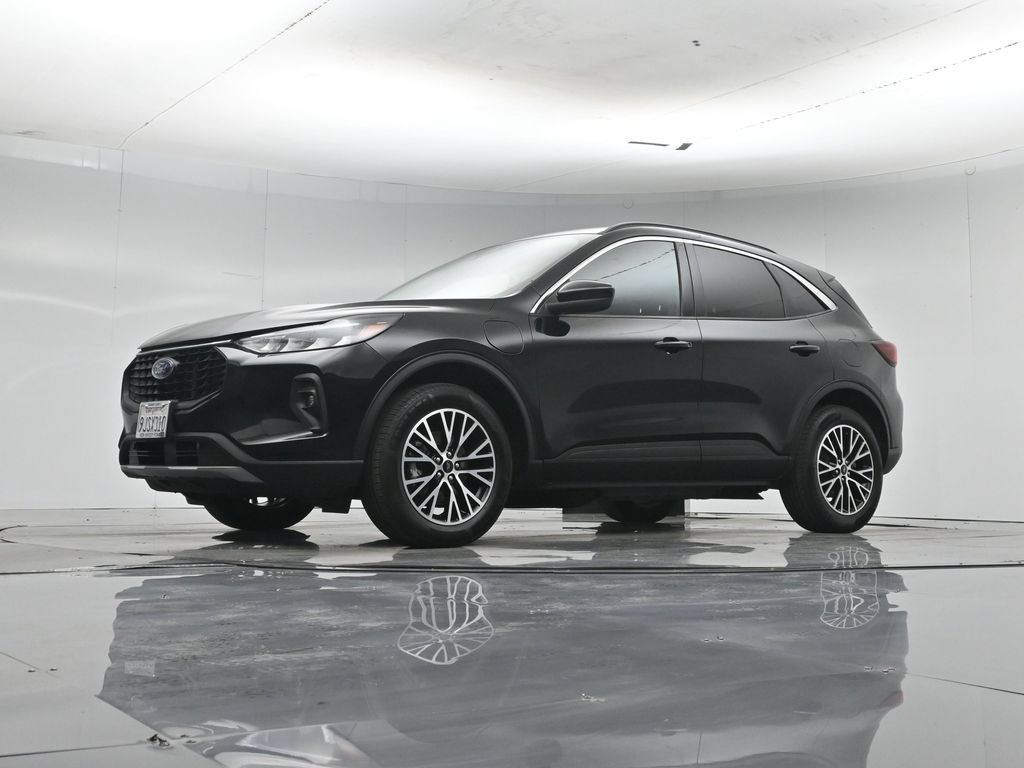 Certified 2023 Ford Escape SE FWD image 46