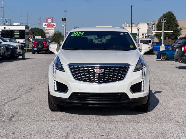 Used 2021 Cadillac XT5 Luxury w/ LPO, Floor Liner Package FWD image 2