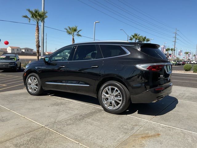 Used 2023 Buick Enclave Essence w/ Experience Buick Package FWD image 5
