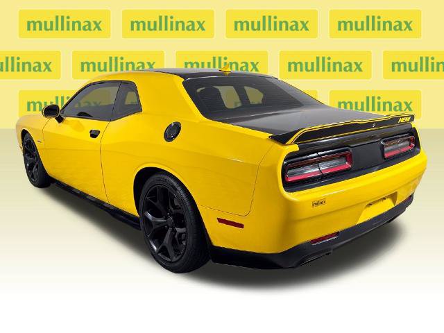 Used 2017 Dodge Challenger R/T Plus RWD image 12