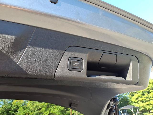 Used 2021 Buick Envision Preferred AWD/4WD image 16