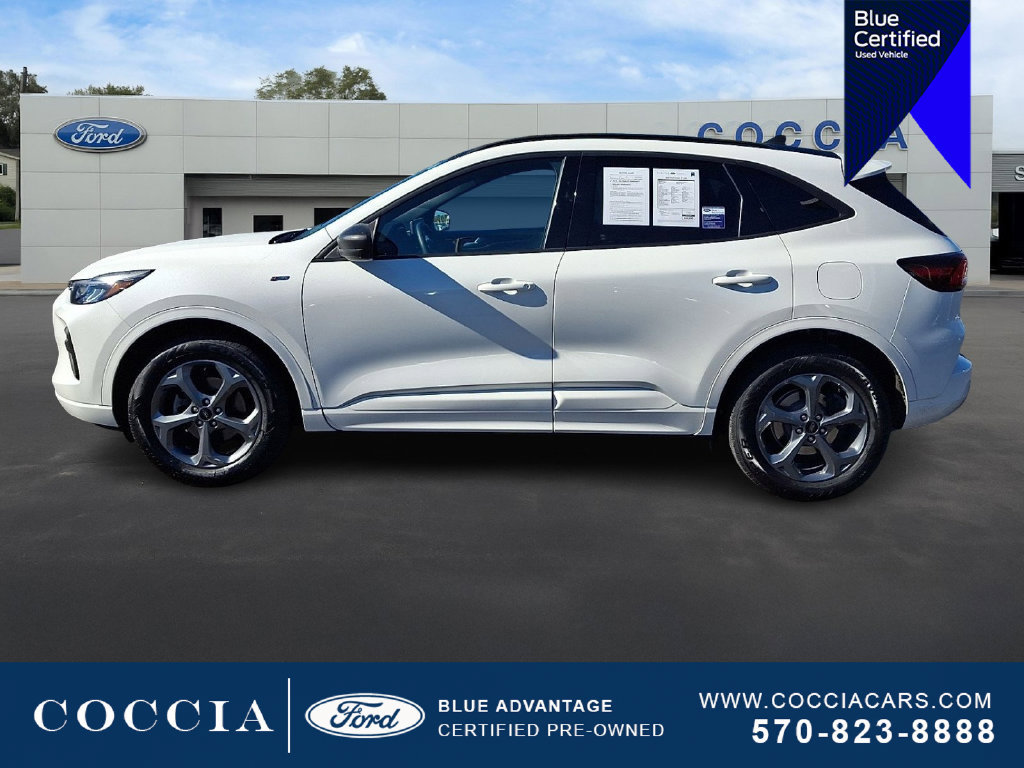 Certified 2023 Ford Escape ST-Line w/ Tech Pack #1 AWD/4WD image 7