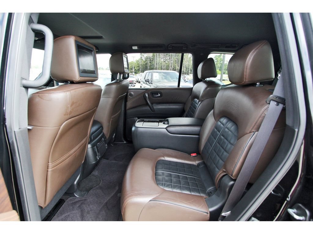 Used 2020 Nissan Armada Platinum w/ Platinum Reserve Package RWD image 10