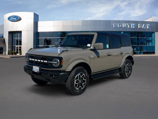 Certified 2025 Ford Bronco Outer Banks