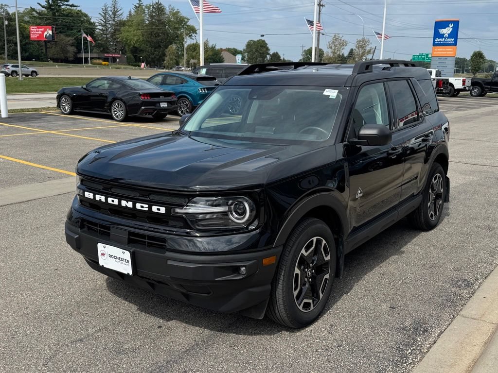 Certified 2023 Ford Bronco Sport Outer Banks w/ Tech Package AWD/4WD image 35